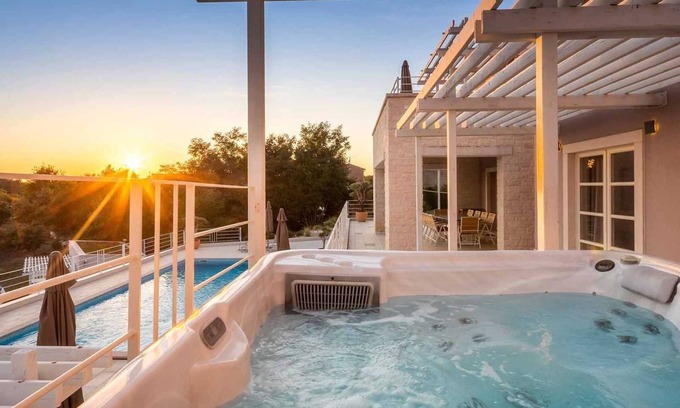 Rezanci Villa | Luxury villa with swimming pool