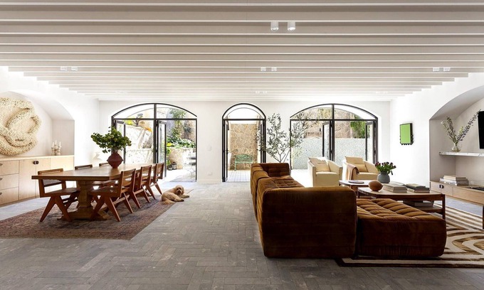 Bellevue Hill Apartment | Luxury Villas The Paloma Luxe (Walk to the beach)