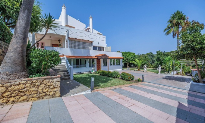 Montechoro Villa | “Luxury Wellness Villa for Holidays, Retreats, Celebrations & Meetings with pool