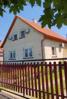 Tiszaszolos House | Mézeskuckó