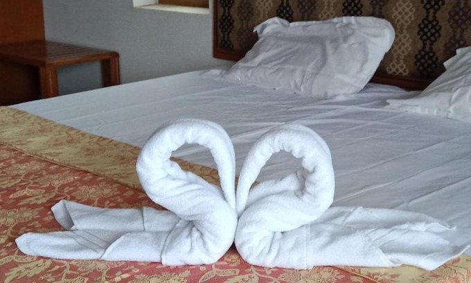 Tenkasi Hotel | M.A.K resorts