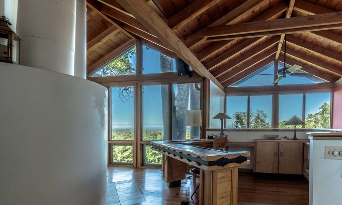 Woodstock Ski Chalet | Magical Chalet with spectacular views