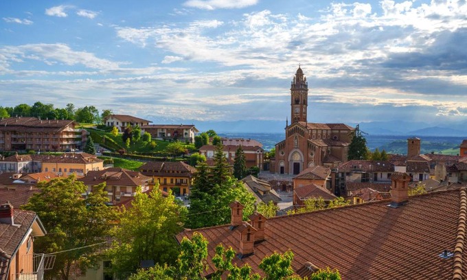Monforte d'Alba Apartment | Magical place in Barolo