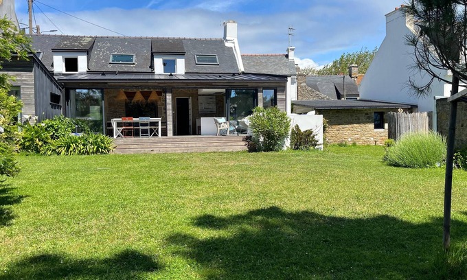 Saint-Pierre-Quiberon Villa | Magnificent family villa 30m from the beach