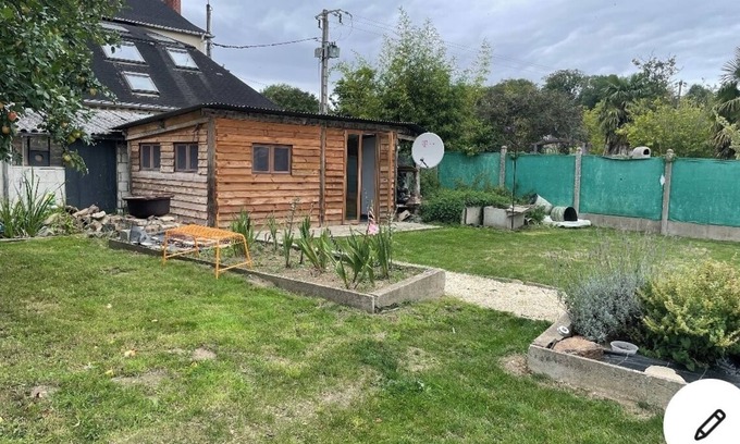 Oisseau House | magnificent country house "La Vieille Dame" in Mayenne