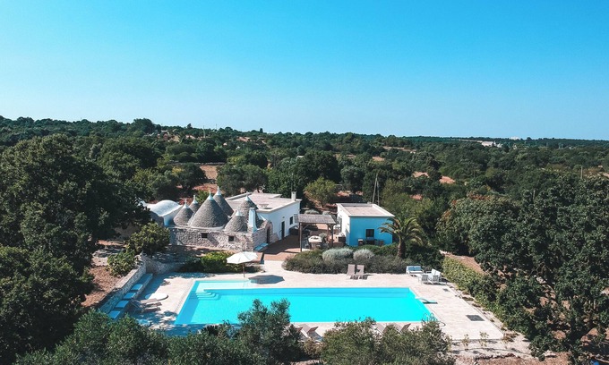 Martina Franca Villa | Magnificent Trulli Sleeping 15 With Huge 18 X 7 Infinity Pool