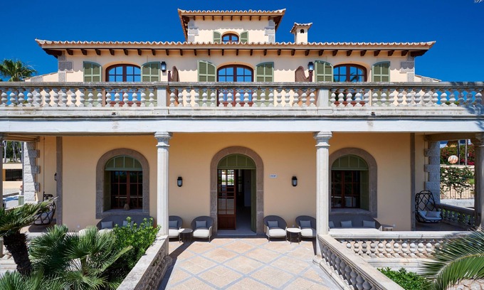 Son Moll Villa | Magnificent villa with landscaped garden, private pool and sea views