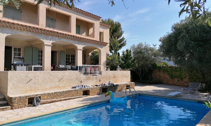 La Ciotat Villa | Magnificent villa with swimming pool and sea view