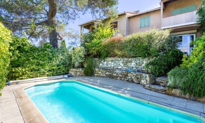 Saint-Cyr-sur-Mer Apartment | Magnifique T3 Terrasse Piscine Privée Proche Plage