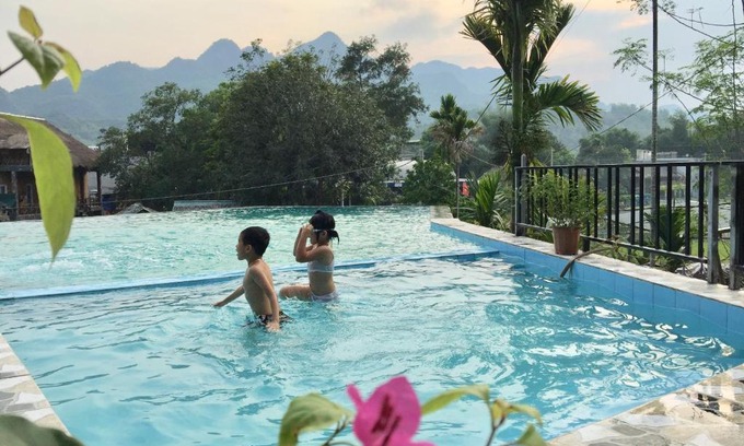 Lac Village Hotel | Mai Chau Sunset Boutique Hotel