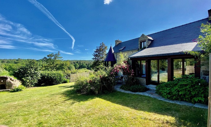 La Chapelle-Neuve House | Maison à la Campagne Avec Piscine - Camélias