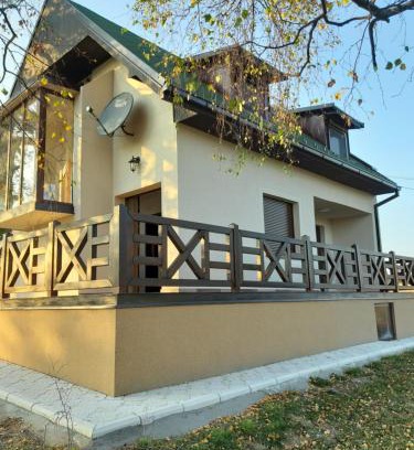 Divcibare Villa | Maison ALANA