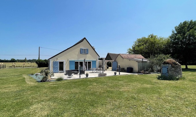 Ruaudin House | Maison au Calme, 5 Minutes Circuit 24h, 15 Minutes Centre Ville du Mans Piscine