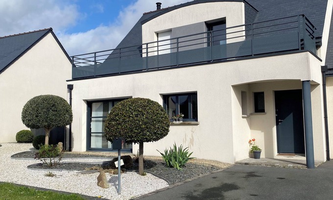 Taden House | Maison Avec Piscine et Jacuzzi