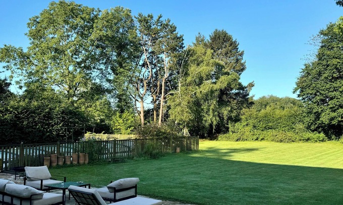 Boeurs-en-Othe House | Maison de Campagne en Pleine Nature à 1h40 de Paris