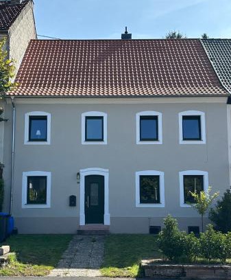 Grossrosseln Apartment | Maison de Chasse Karlsbrunn