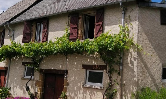 Voutezac House | Maison familiale coteaux de la Vézère