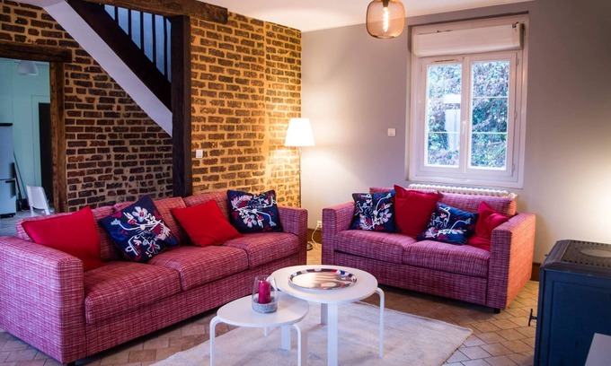 Louestault House | Maison Moulinas jacuzzi