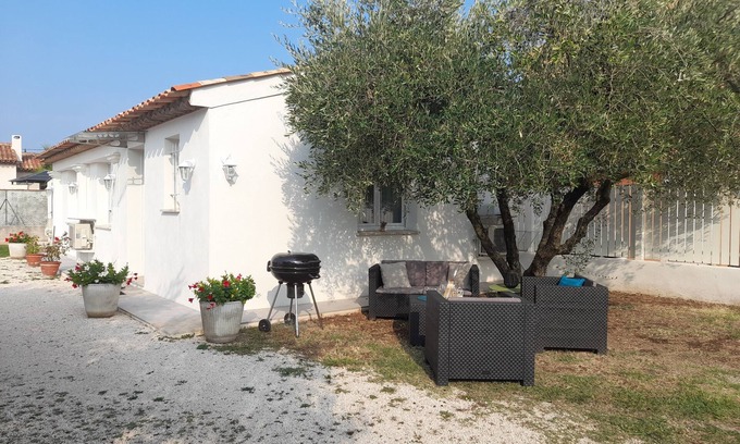 Puget-sur-Argens House | Maisonette-Pavillon with garden near Fréjus-St Raphael