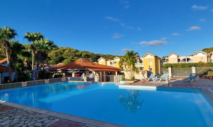 Sainte-Anne Apartment | Maisonette with terrace, 2 air-conditioned bedrooms