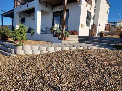 St. Helena Bay Apartment | MaKarLi Blu