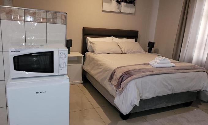 Blouberg House | Makobaneng Guesthouse