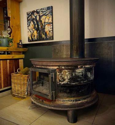 Kwa Sani House | Malachite Manor