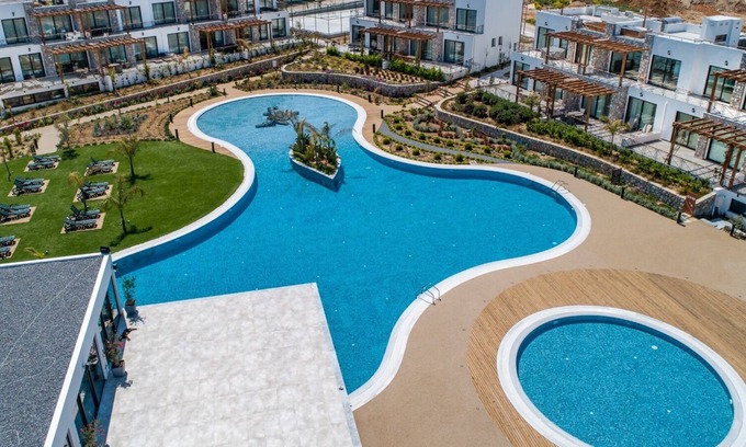 Agios Nikolaos Hotel | Maldive Holiday Resort