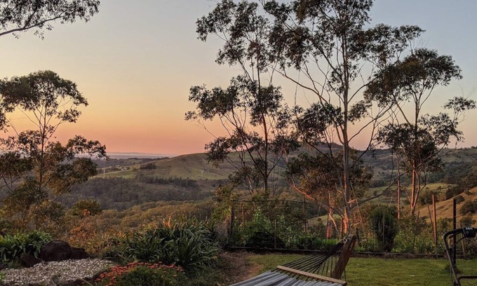 Balmoral Ridge Cottage | Maleny-Montville Cottages #1 - 2 bed cottage with ocean views