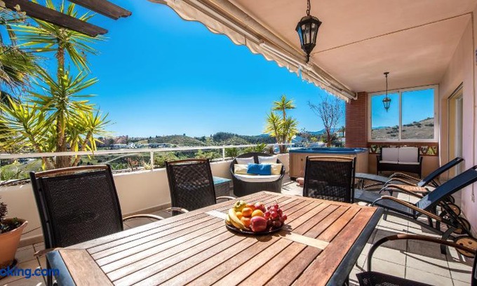 Mijas Apartment | Malibu Mansions Condo 1 by Rafleys