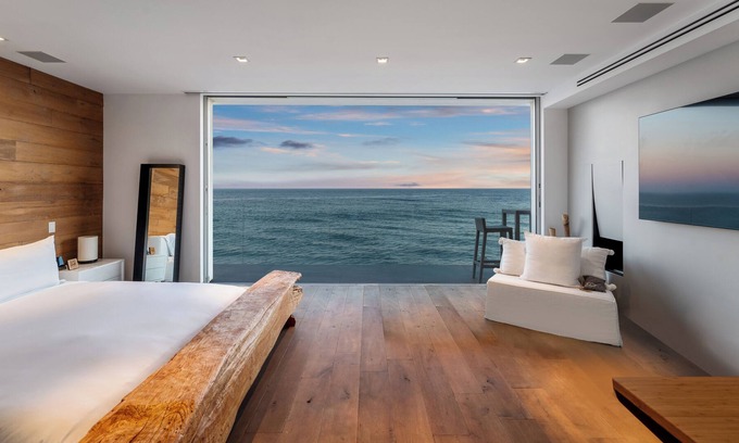 Los Angeles County House | Malibu Seaside Serenity w/ Hot Tub & Beach Access