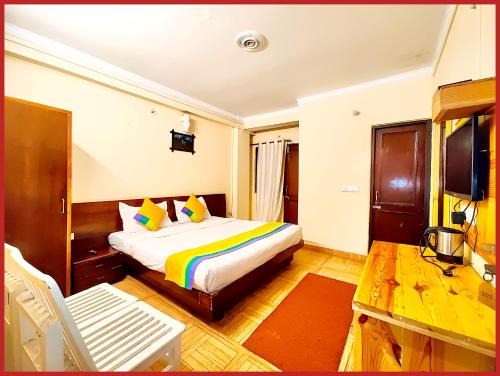 Nainital Hotel | Mall Road Hotel Orchid Nainital Near Naini lake - A Luxury Family Cottage with Wifi - Restaurant - Parking Available - Top Rated Hotel In Nainital - Book Now