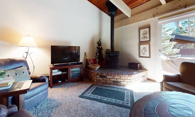Mammoth Lakes Condo | Mammoth Estates 223 Lovely Mountain condo with Wood Burning Fireplace in Prime location by RedAwning