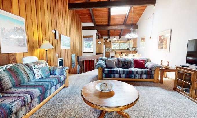 Mammoth Lakes Condo | Mammoth Estates 227 Mountain rustic with Wood Burning Fireplace, Amazing location by RedAwning