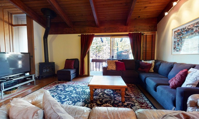 Mammoth Lakes Condo | Mammoth Estates 229 Spacious Pet-friendly Mountain Modern Condo with Private Washer Dryer by RedAwning