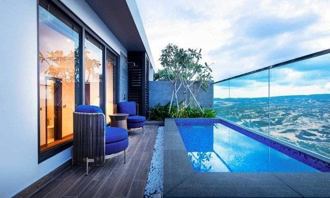 Suoi Nuoc Beach Resort | Mandala Cham Bay Hotels & Resorts