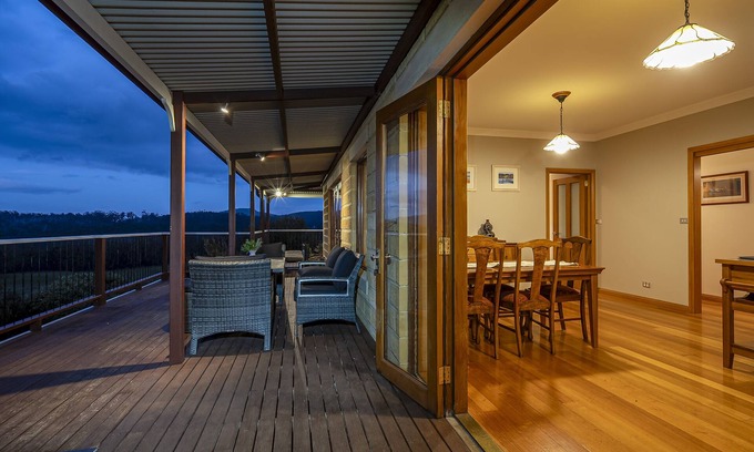 South Bruny House | Manfield Country Bruny Island