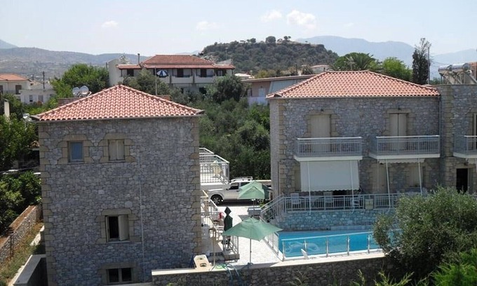 Stoupa Apartment | Manoleas Villas - Apartment 5