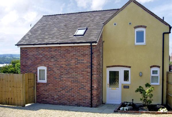 Ludwel House | Manor Cottage