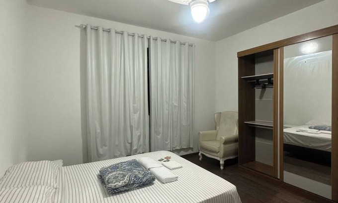 Martelos House | Mansion with 2 hot tubs