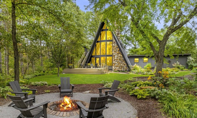 Stevens Point Cabin | Maple Bluff Escape | Hot Tub A-Frame Getaway