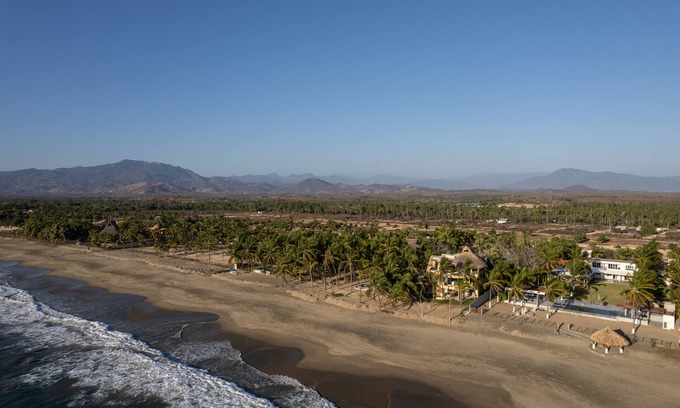 Barra de Potosi Apartment | Mar de Coco Beach Front Villas