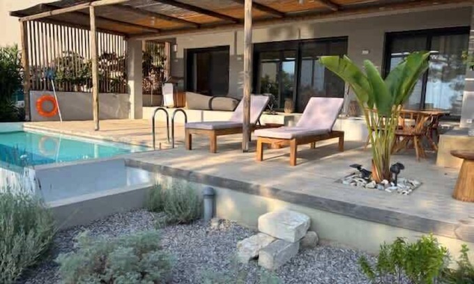 Pogonia Apartment | MARA 2 bed family accomodation with private pool