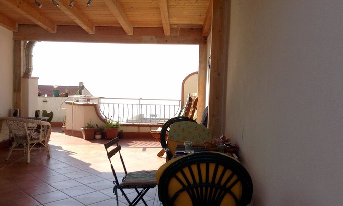 Furci Siculo Apartment | Marea, cosy and romantic apartment sea view, near taormina