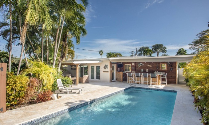 New Town House | Margarita Villa-3 bedroom 3 bath home in prime location w/backyard pool oasis