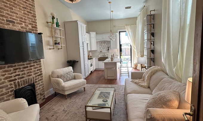 Faubourg Marigny House | Marigny House with Pool