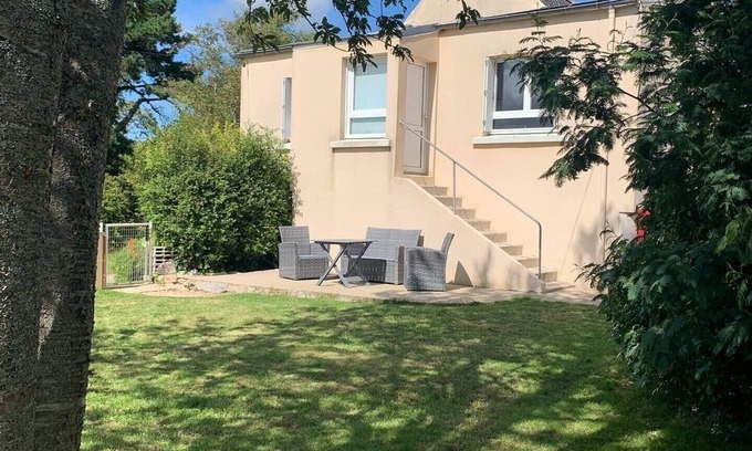 Plouhinec House | Marine gîte, ideal for a couple, between land and sea