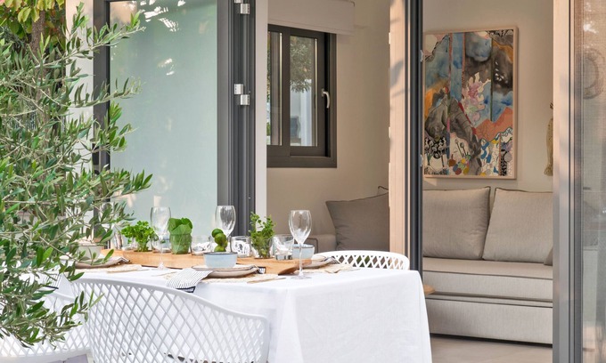 Nea Skioni House | Mariya Art Living
