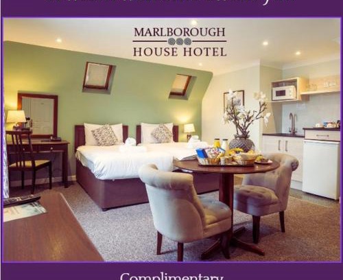 Oxford House | Marlborough House - Guest House