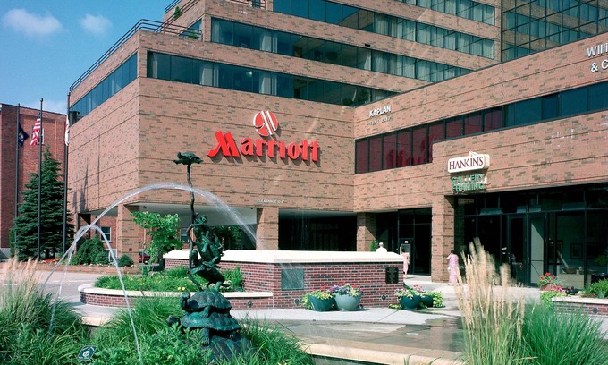 Grand River Hotel | Marriott East Lansing at University Place